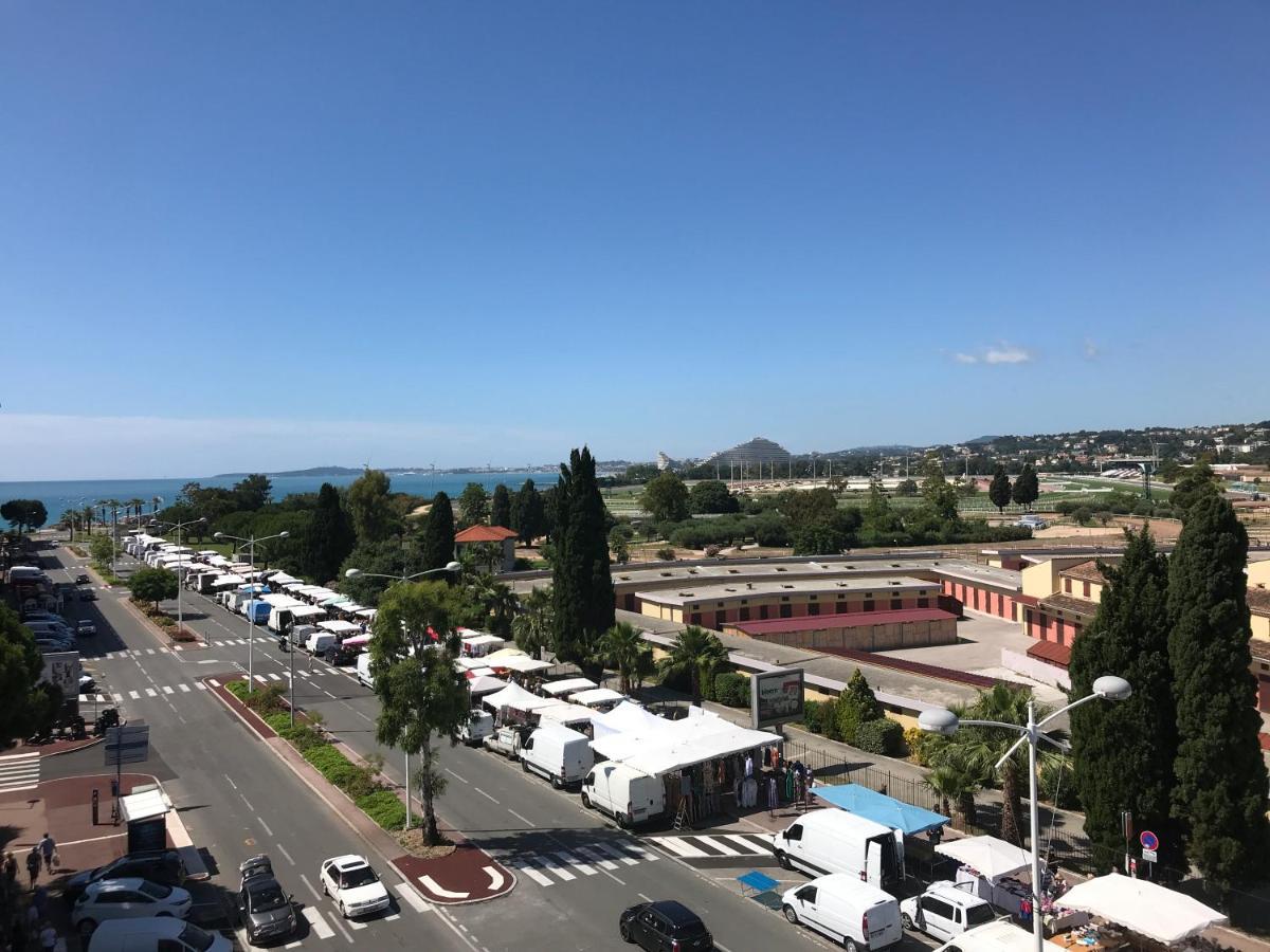 Plage Et Hippodrome Cagnes-sur-Mer Exterior foto